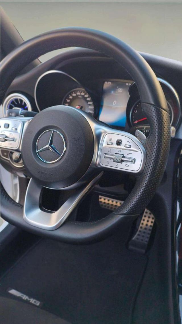 MERCEDES-BENZ C 220 usata, con Luce d