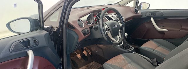 FORD Fiesta usata, con Portellone posteriore elettrico