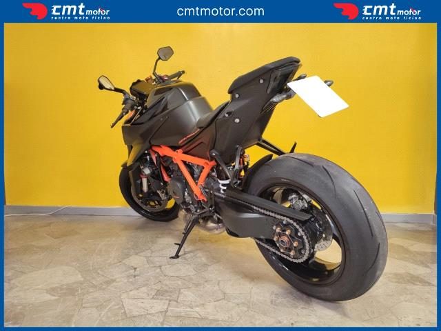 KTM 1290 Super Duke R usata 3