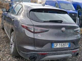 ALFA ROMEO Stelvio usata, con Alzacristalli elettrici