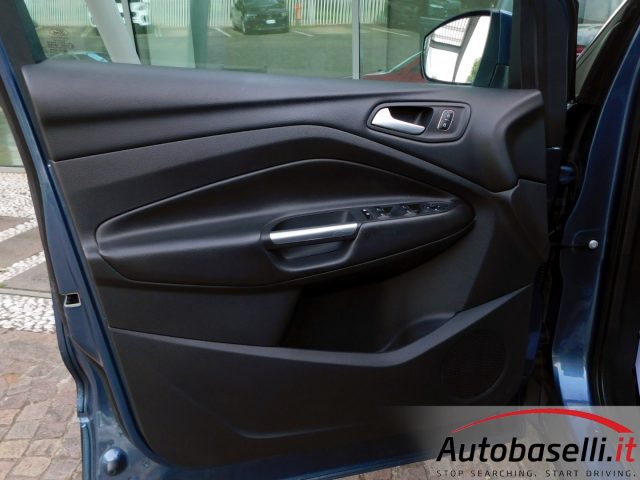FORD Kuga usata, con Climatizzatore automatico, 2 zone