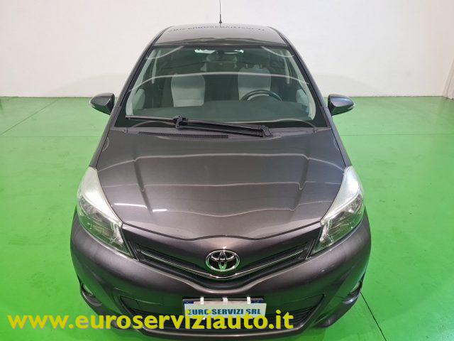 TOYOTA Yaris usata 46