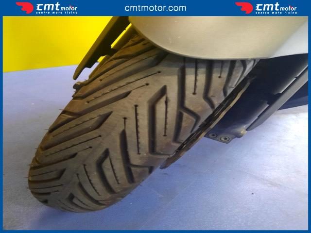 KYMCO Xciting 400i usata 10