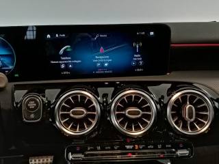 MERCEDES-BENZ A 200 usata, con USB