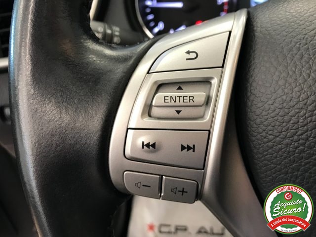 NISSAN Qashqai usata, con Sedili riscaldati