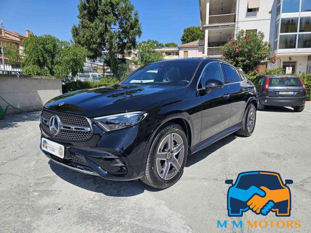 MERCEDES-BENZ GLC 220 usata, con Gancio traino