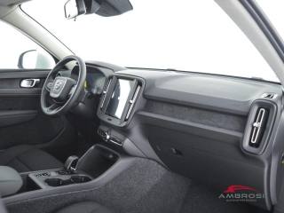 VOLVO XC40 usata 11