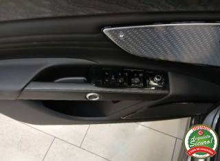 MASERATI Grecale usata, con Interni in pelle