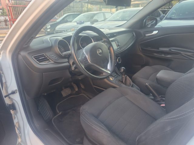 ALFA ROMEO Giulietta usata, con Cerchi in lega