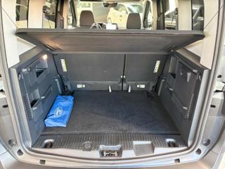FORD Tourneo Courier usata, con Alzacristalli elettrici
