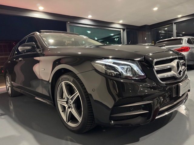 MERCEDES-BENZ E 300 usata, con Airbag laterali