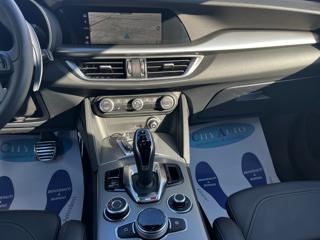 ALFA ROMEO Stelvio usata, con Chiusura centralizzata