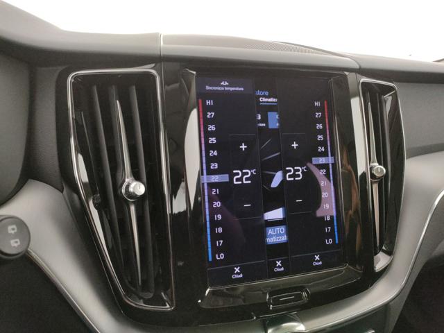 VOLVO XC60 usata, con Sedile posteriore sdoppiato