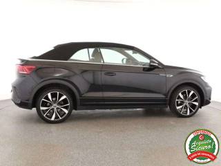 VOLKSWAGEN T-Roc usata, con Autoradio