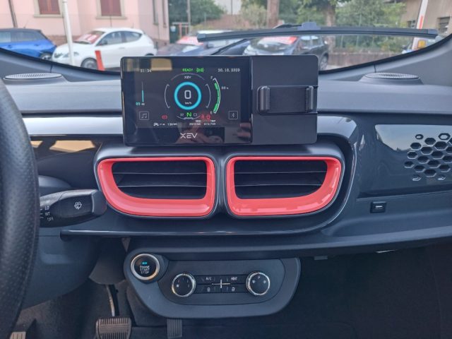 XEV Yoyo usata, con Tetto panorama