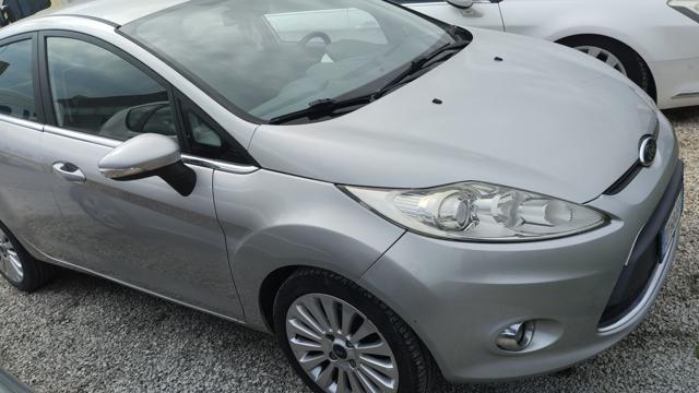 FORD Fiesta usata, con Alzacristalli elettrici