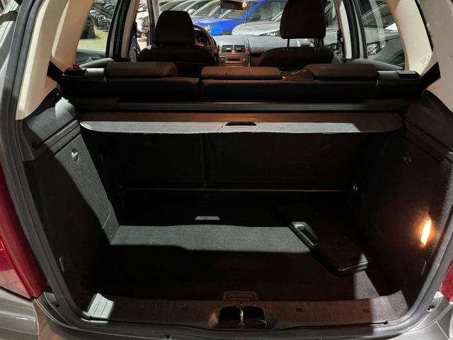 MERCEDES-BENZ A 180 usata, con Servosterzo