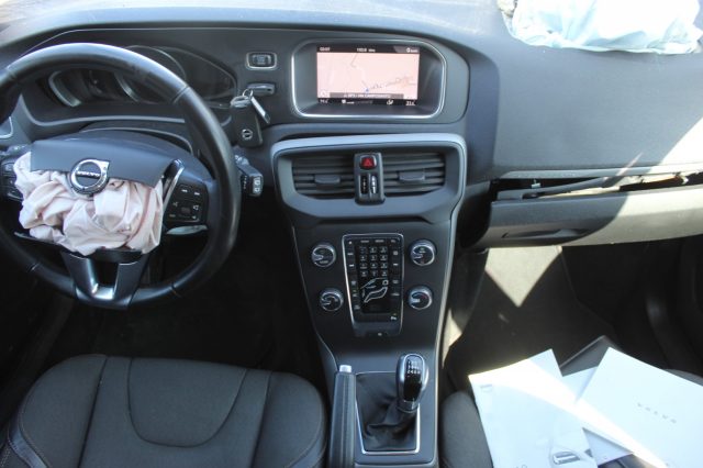VOLVO V40 Cross Country usata, con Cruise Control
