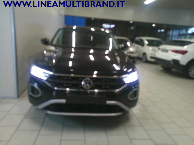VOLKSWAGEN T-Roc usata, con Volante multifunzione