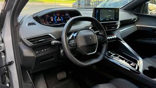 PEUGEOT 3008 usata, con USB