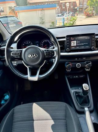 KIA Stonic usata, con USB