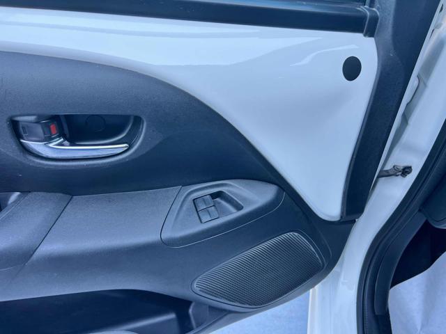 TOYOTA Aygo usata, con Sensore di luce