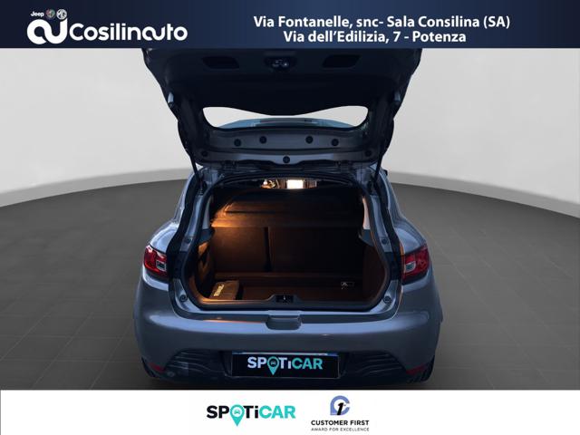 RENAULT Clio usata, con USB