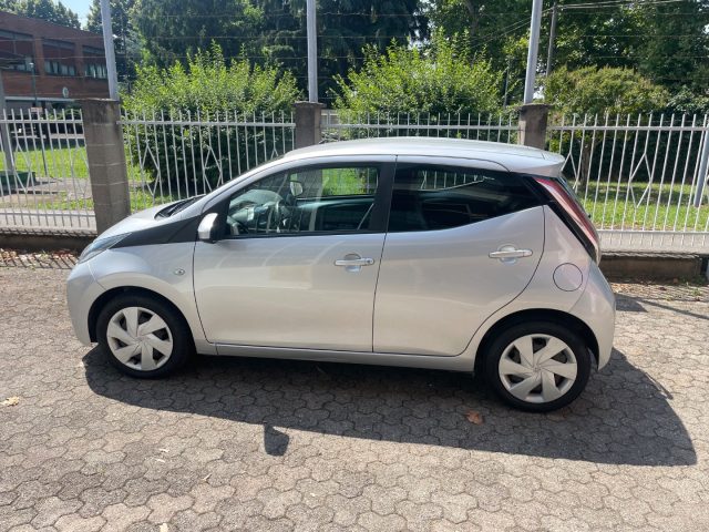 TOYOTA Aygo usata, con Airbag laterali