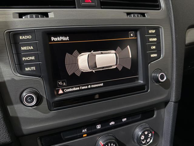 VOLKSWAGEN Golf usata, con ESP