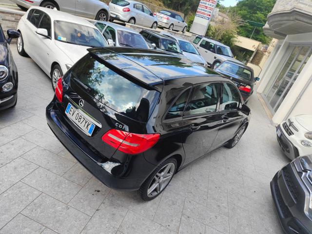 MERCEDES-BENZ B 180 usata, con Controllo trazione