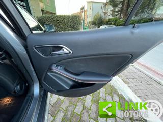 MERCEDES-BENZ GLA 220 usata, con Touch screen