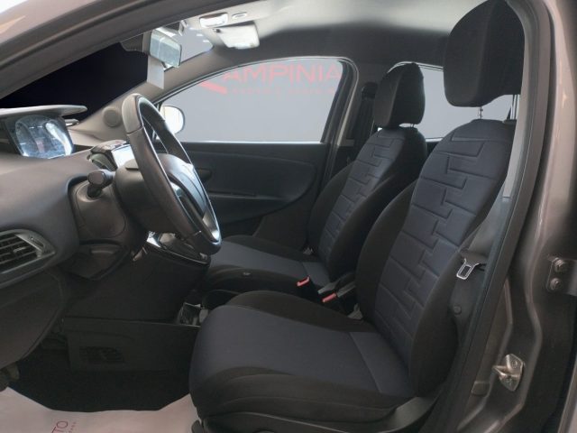 LANCIA Ypsilon usata 15