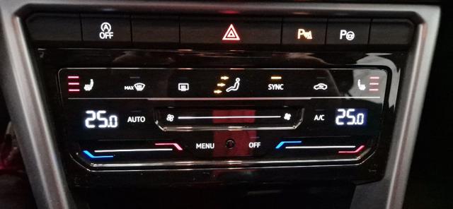 VOLKSWAGEN T-Roc usata, con Climatizzatore