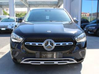 MERCEDES-BENZ GLA 200 usata, con Airbag