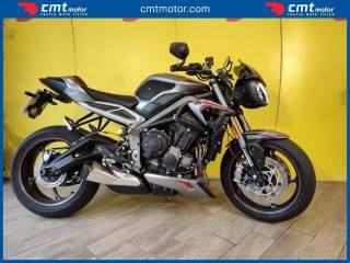 TRIUMPH Street Triple
