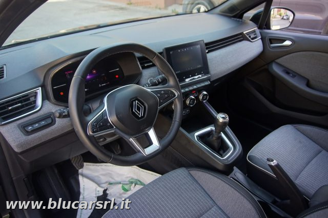 RENAULT Clio usata, con Chiusura centralizzata