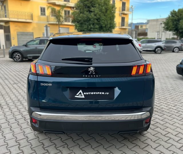 PEUGEOT 3008 usata, con Autoradio