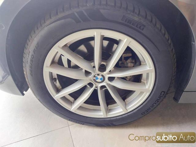 BMW 318 usata, con Bluetooth