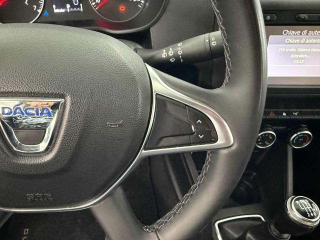 DACIA Duster usata 13