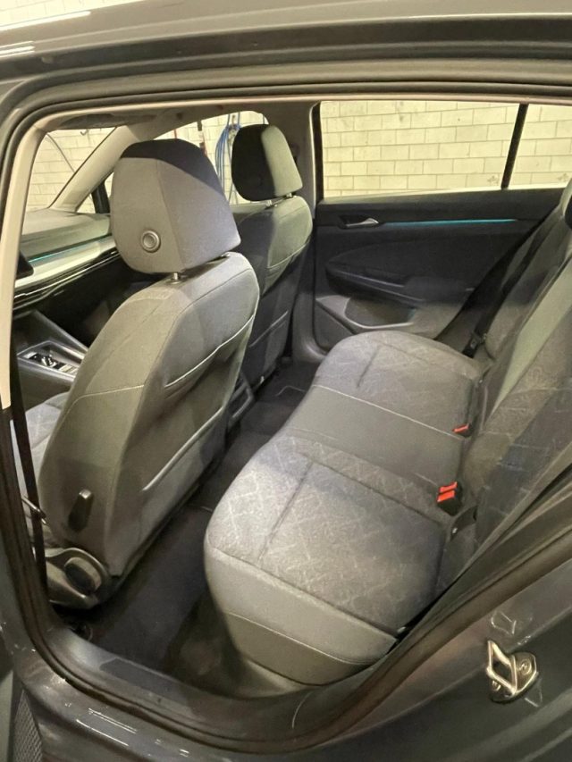 VOLKSWAGEN Golf usata, con Airbag