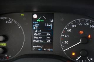 TOYOTA Yaris usata 35