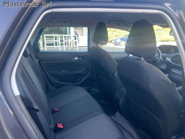 PEUGEOT 308 usata, con Chiusura centralizzata