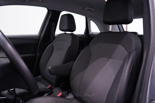 OPEL Crossland usata, con Volante in pelle