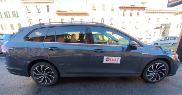 VOLKSWAGEN Golf Variant usata, con Boardcomputer