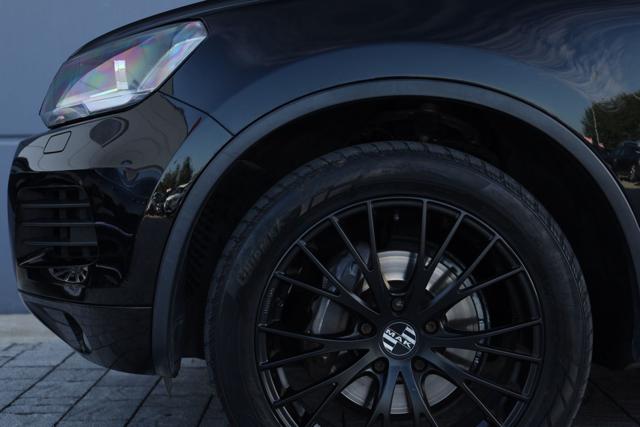 VOLKSWAGEN Touareg usata 53