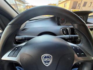 LANCIA Ypsilon usata, con Controllo automatico clima