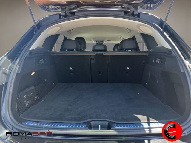 MERCEDES-BENZ GLC 200 usata, con Regolazione elettrica sedili
