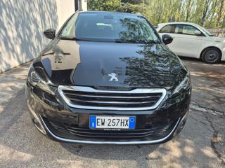 PEUGEOT 308 usata, con Airbag