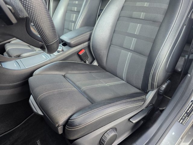 MERCEDES-BENZ GLA 200 usata, con Limitatore di velocità