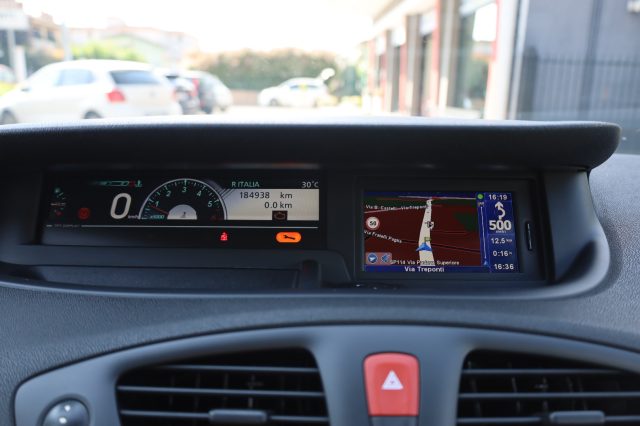 RENAULT Scenic usata, con Sensore di luce
